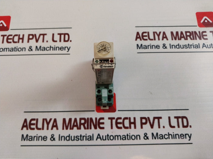 Finder 85.32 Timer Relay Module Type 94.82 Base 10A 250V Ac