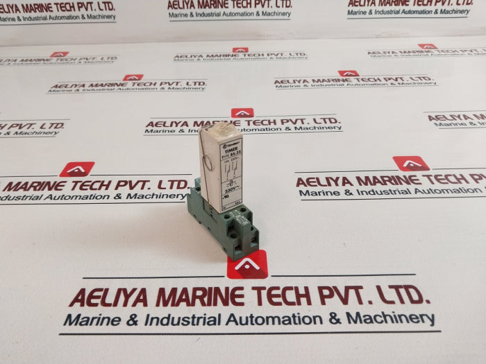 Finder 85.32 Timer Relay Module Type 94.82 Base 10A 250V Ac