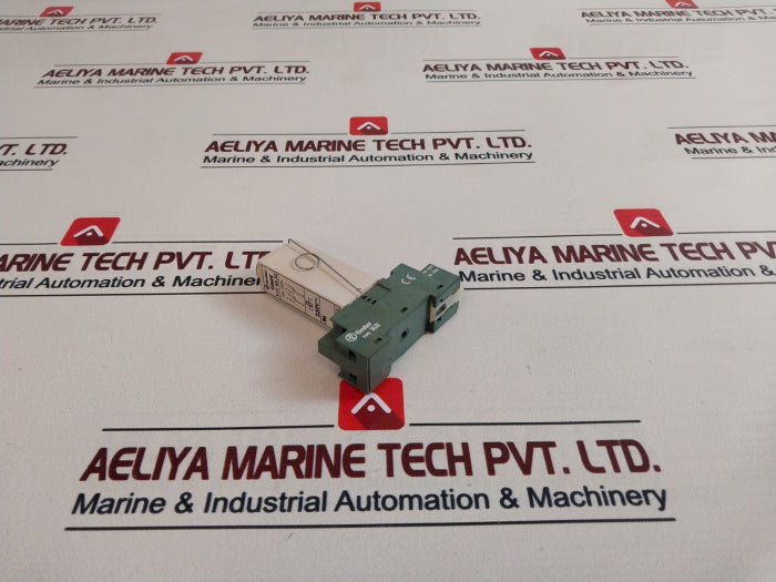 Finder 85.32 Timer Relay Module Type 94.82 Base 10A 250V Ac