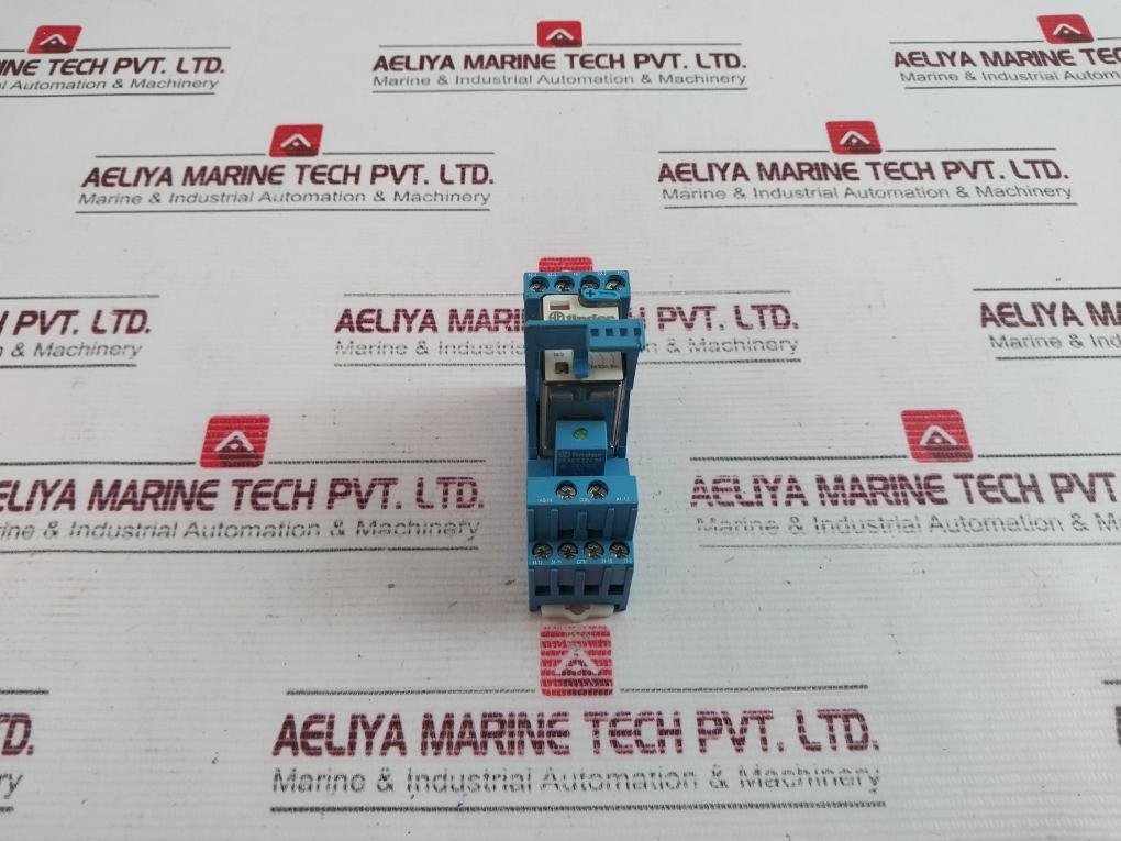 Finder 94.84.3 Relay With Socket 7A 250V
