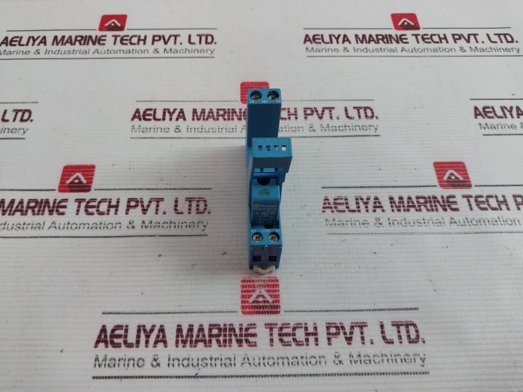 Finder 95.95.3 Relay Socket 12A 300Vac
