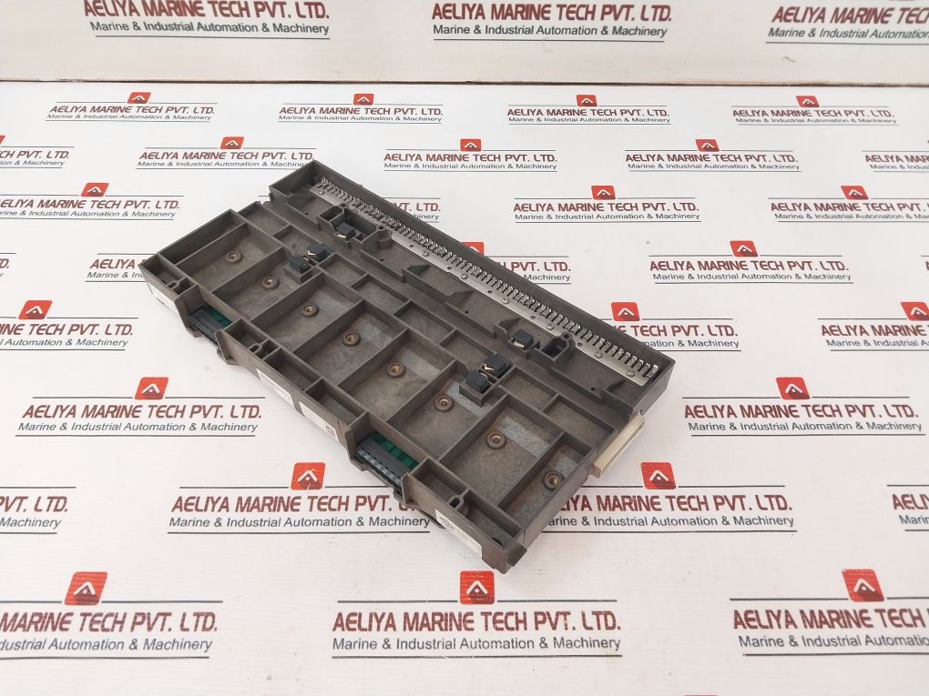 Fisher-rosemount Kj4001X1-be1 8 Wide I/O Carrier With Shield 12P0818X072