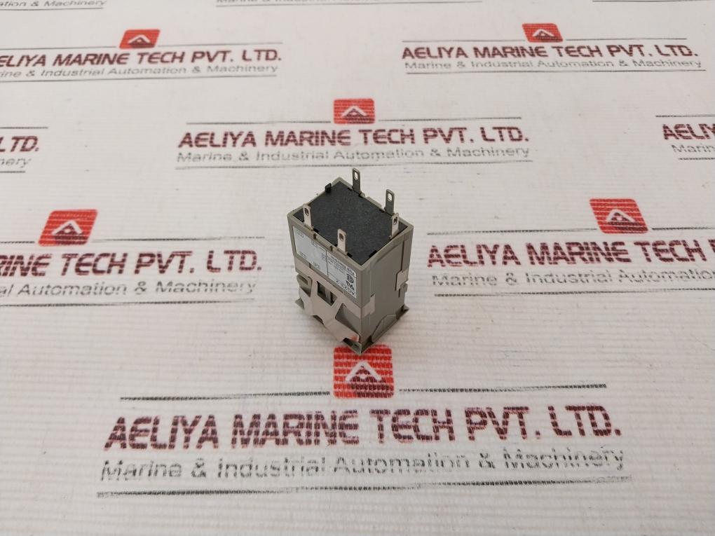 Fuji Electric Ag23-z Command Switch Lamp 28V 1.2W