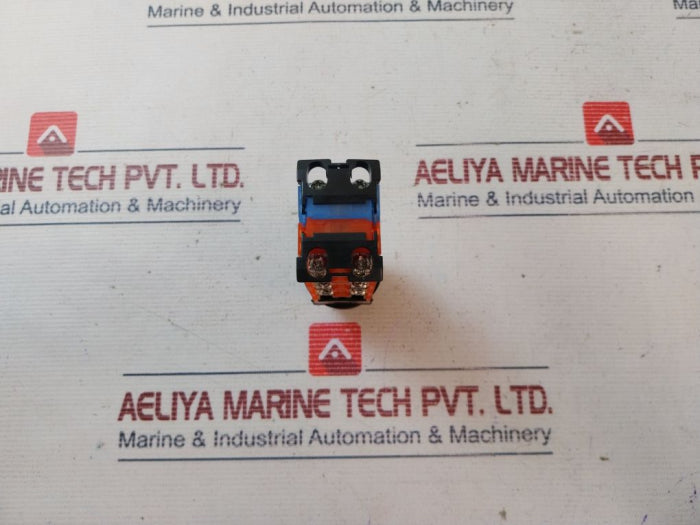 Fuji Electric Ar30Jr-2A Select Switch 250V 6A A600 R300 P/N 224