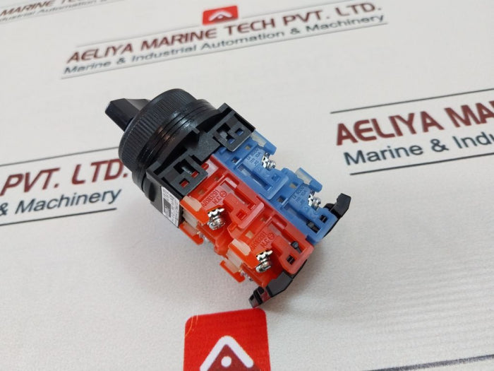 Fuji Electric Ar30Pr-2 Selector Switch 600V