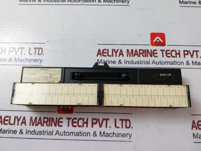 Fuji Electric Au-cw 51B1-02 Terminal Block