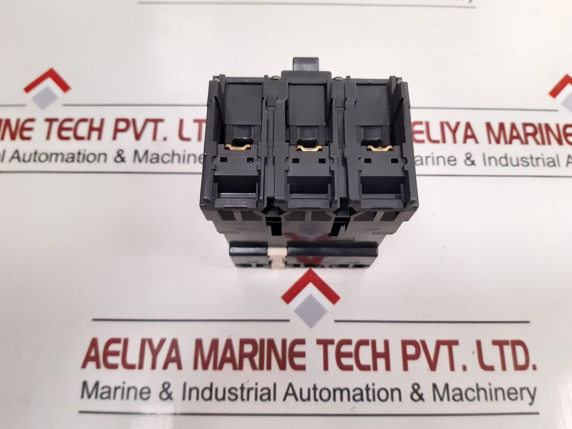 Fuji Electric Ea33Ac Circuit Breaker 30A
