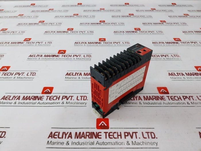 Fuji Electric Pumeryy1-0B072 Temperature Controller Relay 24Vdc