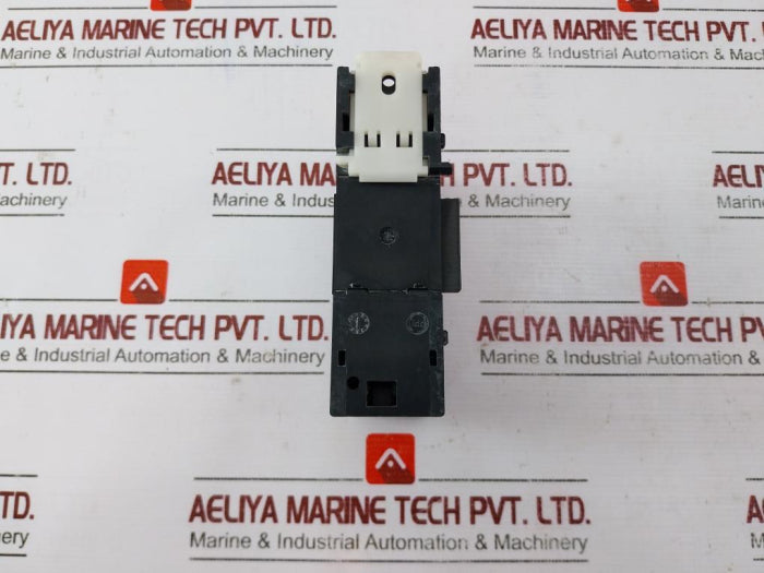 Fuji Electric Pumeryy1-0B072 Temperature Controller Relay 24Vdc