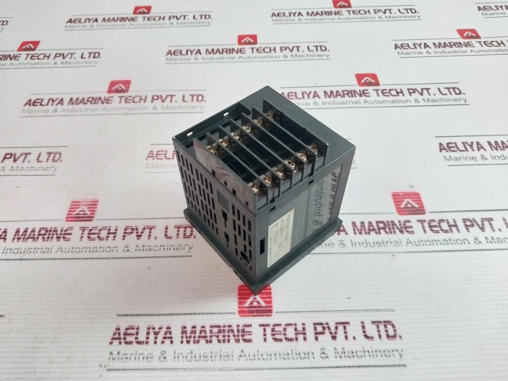 Fuji Electric Pxr7Tay1-fv000 Temperature Controller 100-240Vac