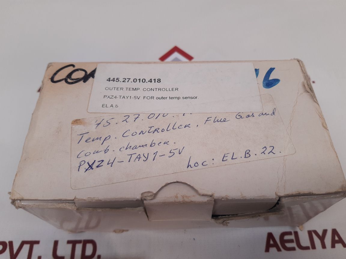 Fuji Electric Pxz4-tay1-5V Temperature Controller