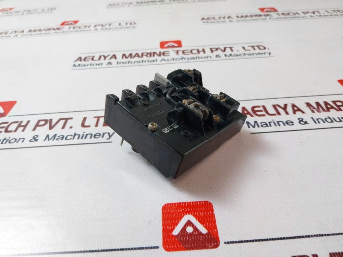 Fuji Electric RCA3737-1C Overload Relay 4-8 A