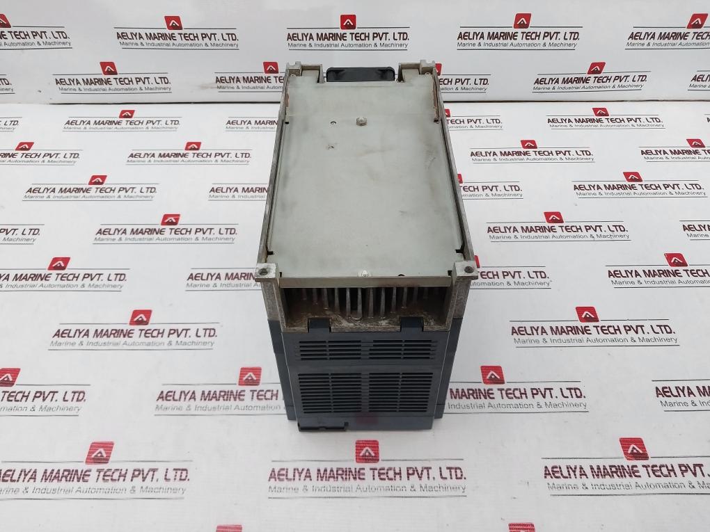 Fuji Electric Ryh402F5-vv2 Smart Servo Drive 50/60Hz