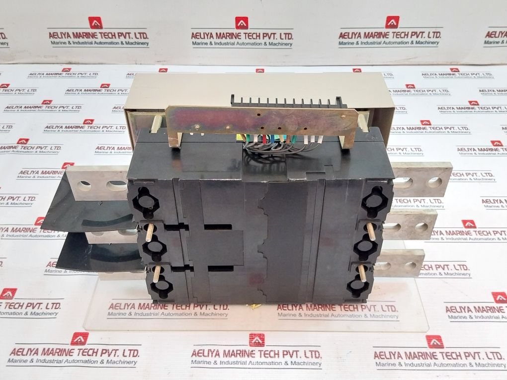 Fuji Electric Sa803R Molded Case Circuit Breaker 3 Pole 50/60Hz