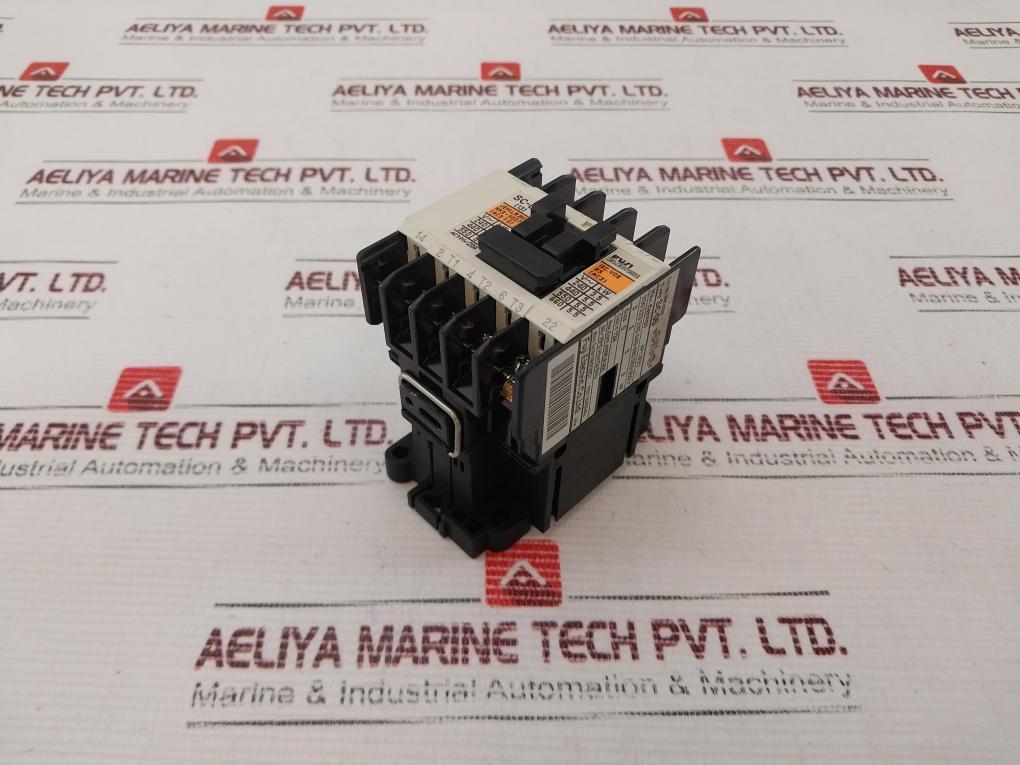 Fuji Electric Sc-05 Magnetic Contactor 50-60Hz