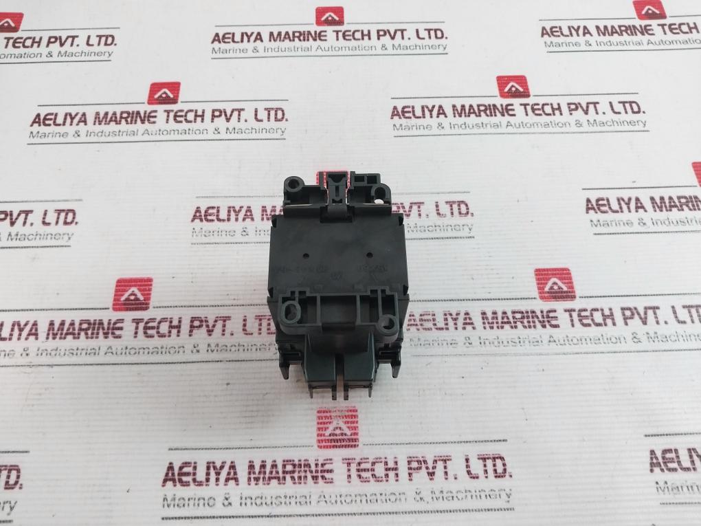 Fuji Electric Sc-05 Magnetic Contactor Sc 14Aa