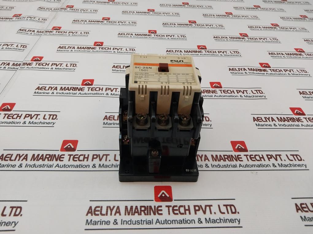 Fuji Electric Sc-2Sn [50] Magnetic Contactor 4Nc2F0