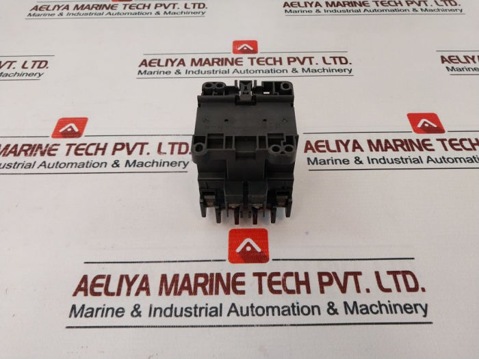 Fuji Electric Sc-5-1 [19] Magnetic Contactor 32A 690V