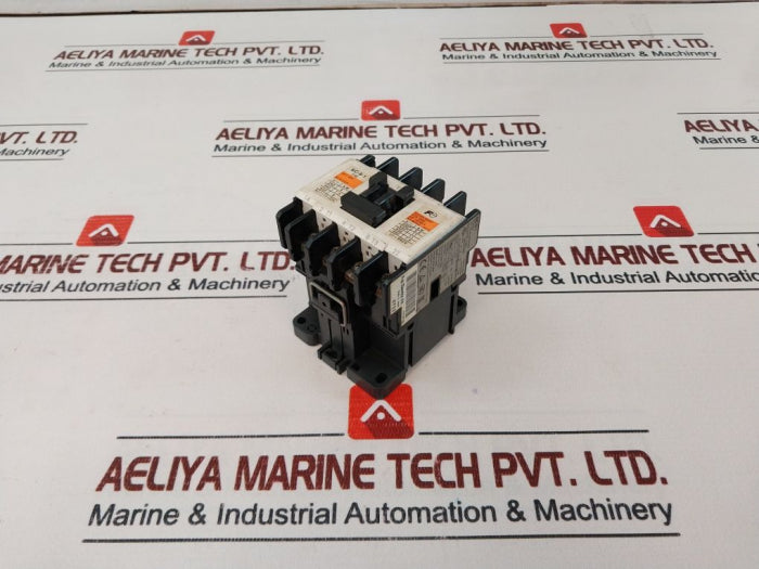 Fuji Electric Sc-5-1 [19] Magnetic Contactor 32A 690V