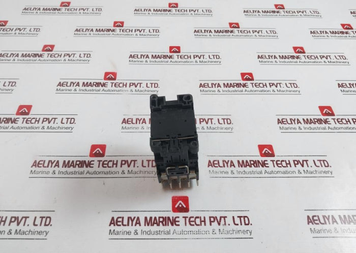 Fuji Electric Sh-4 Auxiliary Relay 2A2B 100V 50/60Hz 10A A600 Q300, F07666034C
