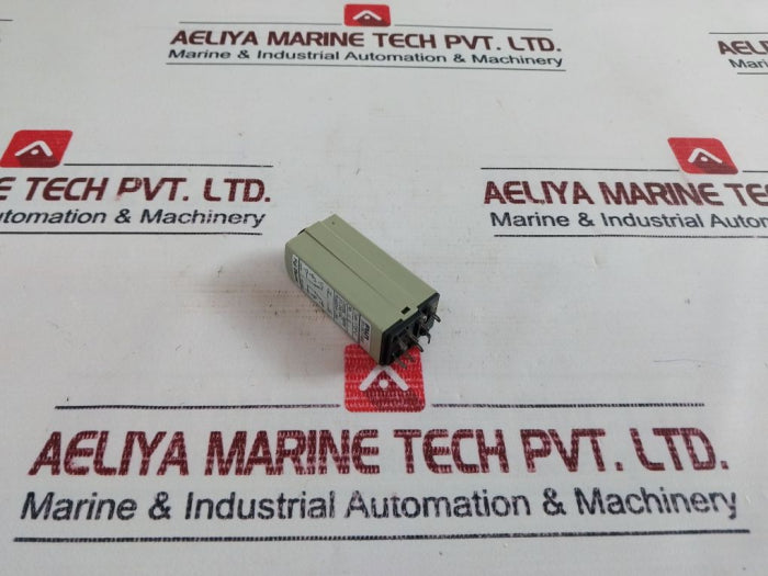 Fuji Electric St5P-2 Relay 180 Sec Ac 220V