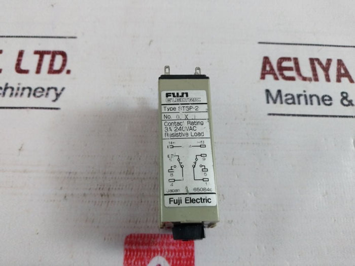 Fuji Electric St5P-2 Relay 180 Sec Ac 220V