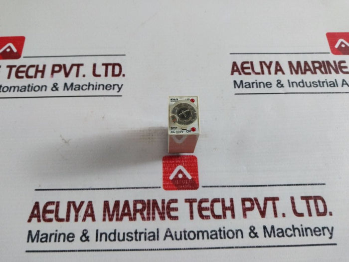 Fuji Electric St7P-2 Timer Relay Ac100V 0-60 Sec