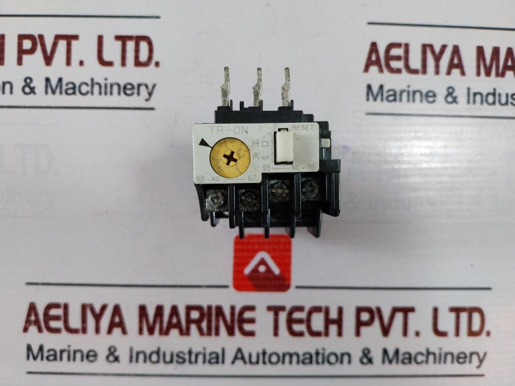 Fuji Electric Tr-0N Thermal Overload Relay 690V 5A