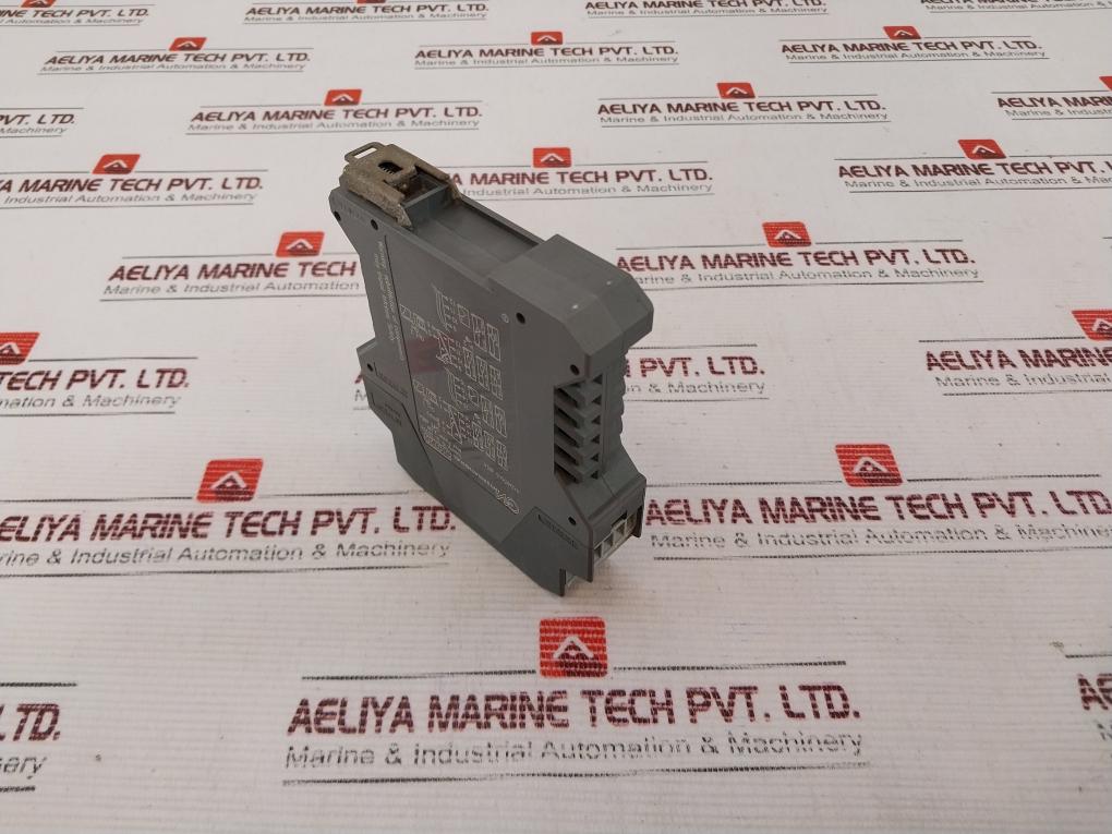 G.M.International D1072D 2 Channels Temperature Converter 10 To 30Vdc 