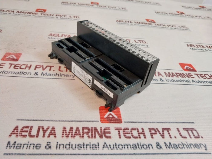 Ge Fanuc Ic670Chs001Cag I/O Term. Block Barrier Style