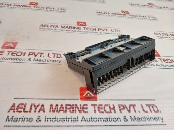 Ge Fanuc Ic670Chs001Cag I/O Term. Block Barrier Style