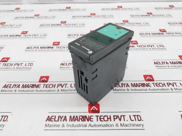 Gefran 1000-r0-1R-0-1 Configurable Controller 3 Digit Display F000010, 03042339