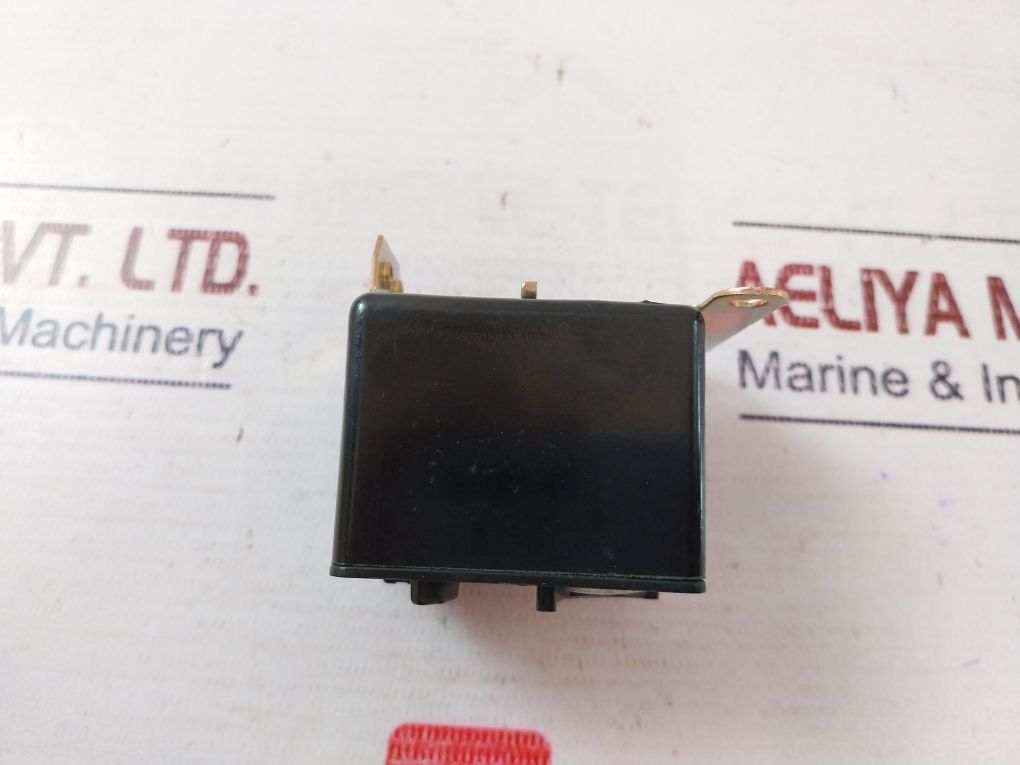 General Electric 3Arr3Mars66 Potential Relay 19005