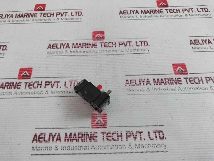 General Electric Cr104P Push Button 