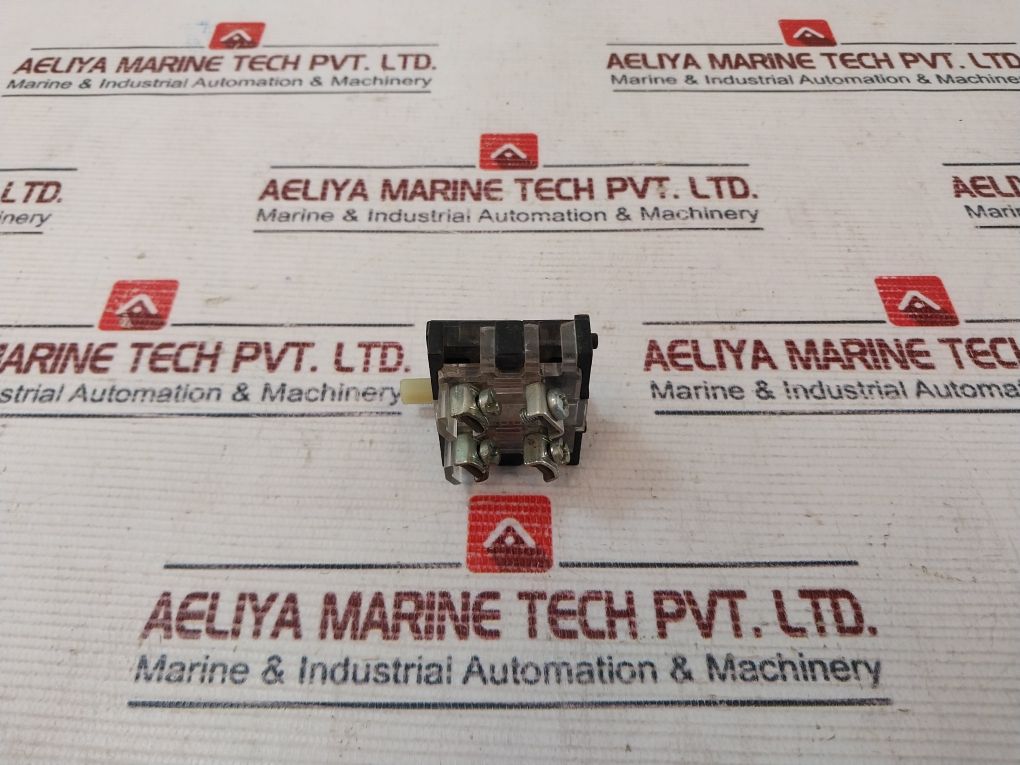 General Electric Cr104p Selector Switch A600