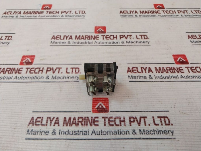 General Electric Cr104P Selector Switch 