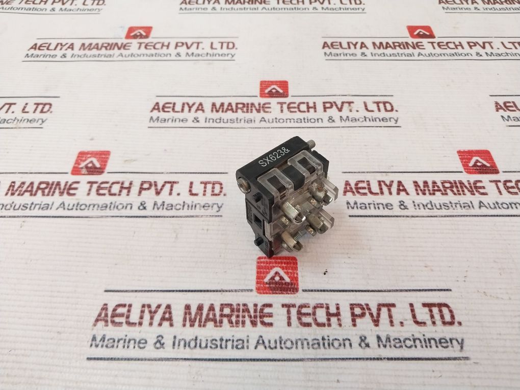 General Electric Cr104p Selector Switch A600