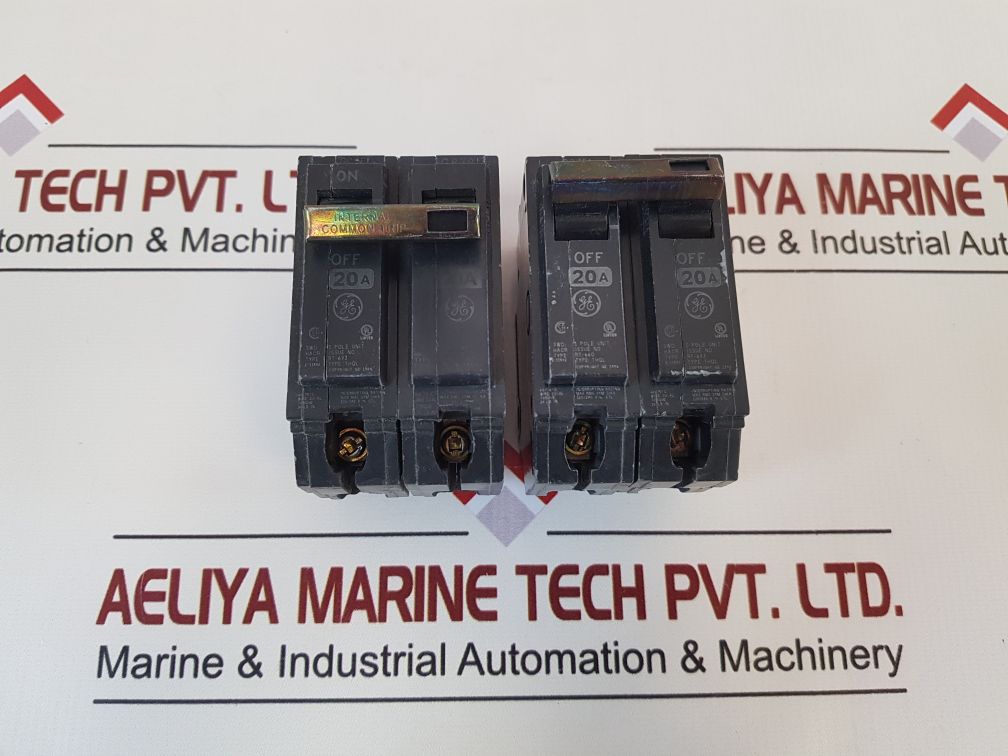 Lot of 5X GENERAL ELECTRIC RT-693 SWD 1 Pole Unit Circuit Breaker 120/240V AC