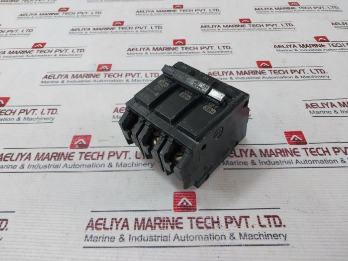 General Electric Rv-2937 Circuit Breakers E-11592 Type Thhqb 30A 3-pole Unit