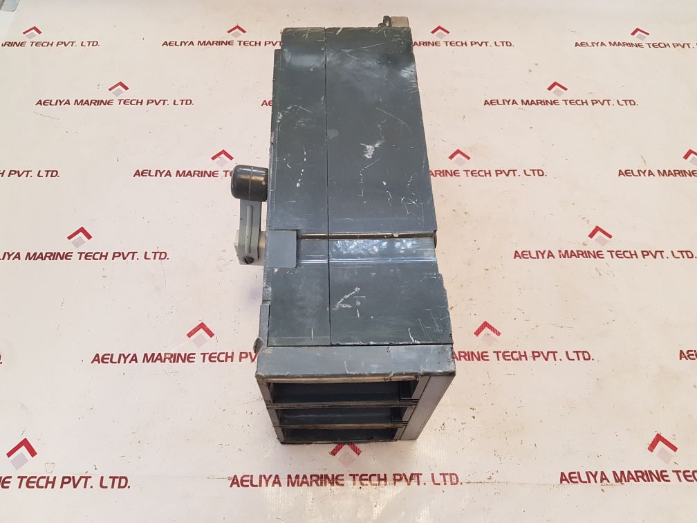 General Electric Skpa36At0800 Circuit Breaker 3-pole 800Amp
