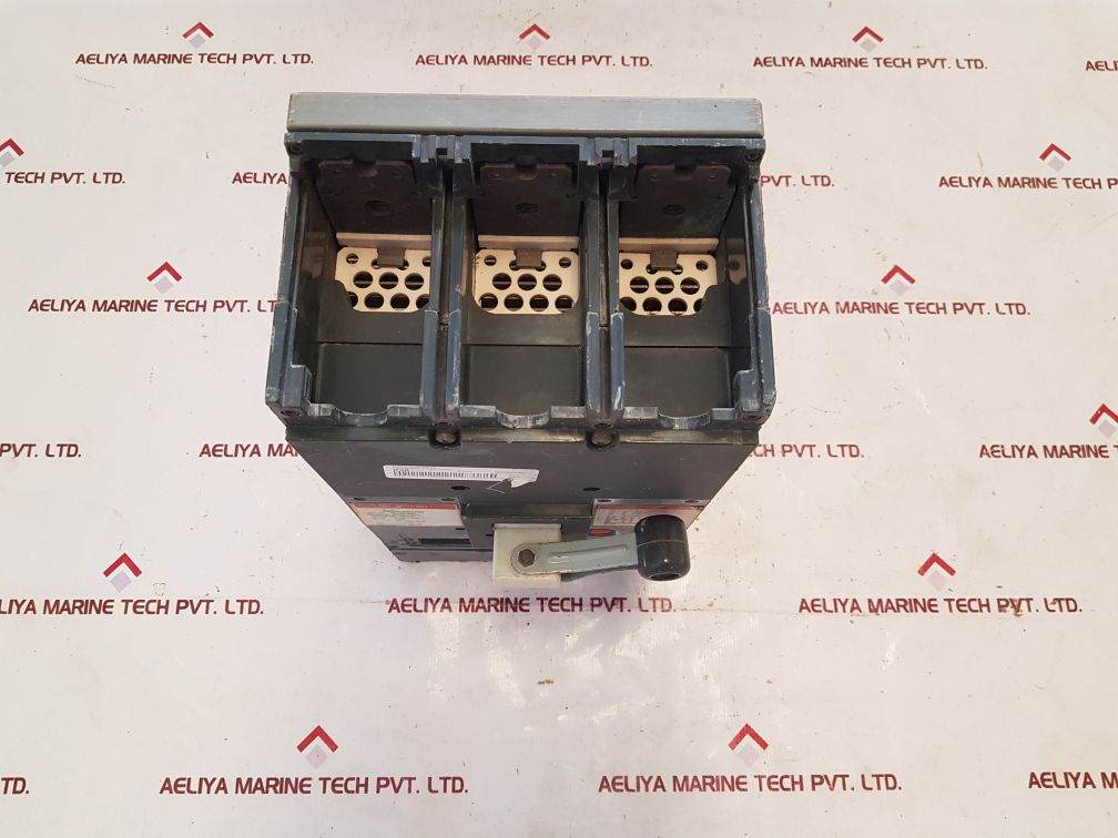 General Electric Skpa36At0800 Circuit Breaker 3-pole 800Amp