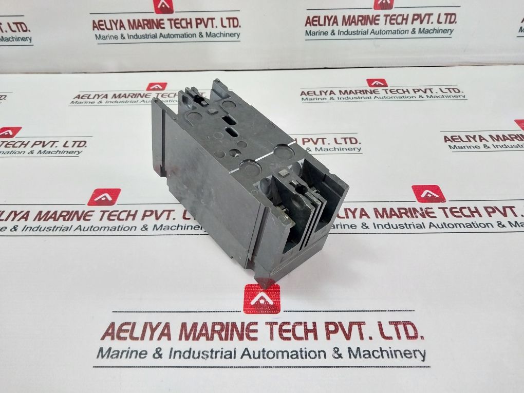 General Electric Ted124070 2-pole Industrial Circuit Breaker 70amp
