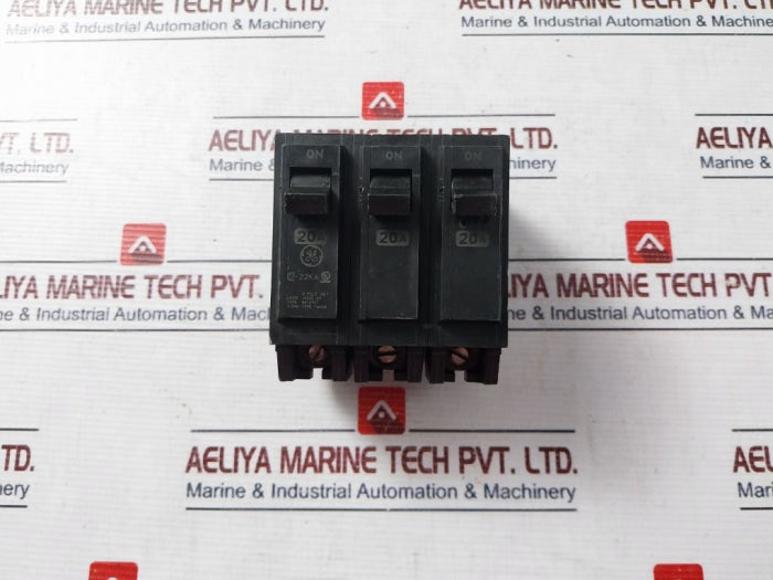 General Electric Thhqb 3 Pole Circuit Breaker 20A