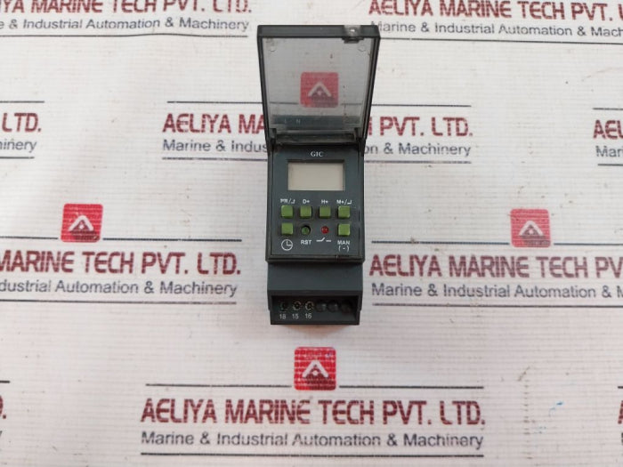 Gic 67Ddt0 Digital Time Switch 110-240 Vac 50/60Hz