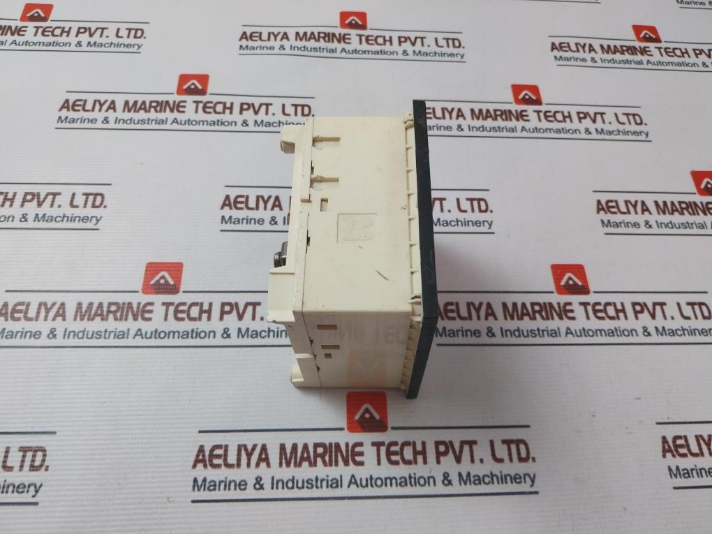 Gossen 450/220V Analog Panel Meters