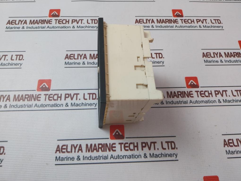 Gossen 450/220V Analog Panel Meters