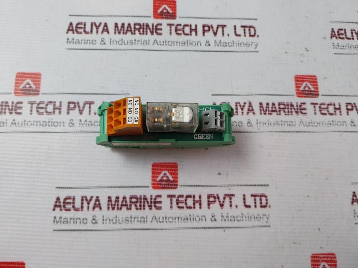 Green R-1C1 Relay W/ Socket 5A 250Vac