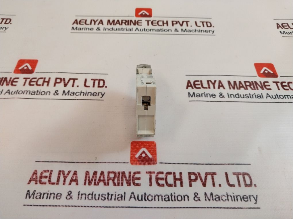 Hager Nc 106N Circuit Breaker 3N4930