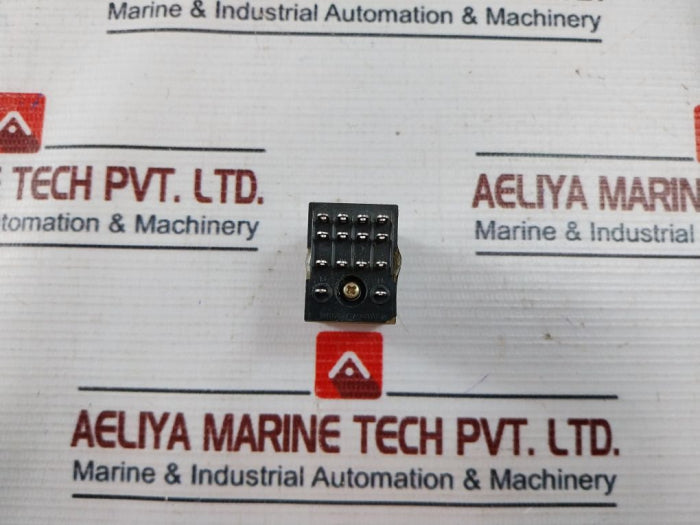 Han Kuk Hr705-4P Relay With Socket 3A 24Vdc