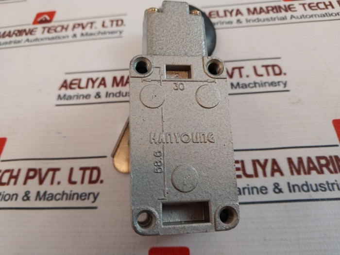 Hanyoung Hy-m904 Limit Switch